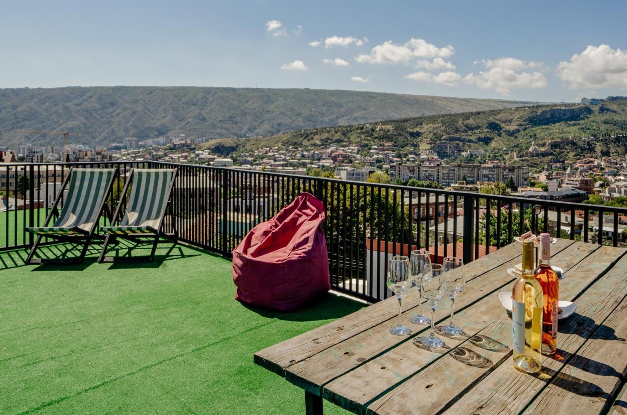 Hotel Tato & Coworking Space Tbilisi Exterior foto