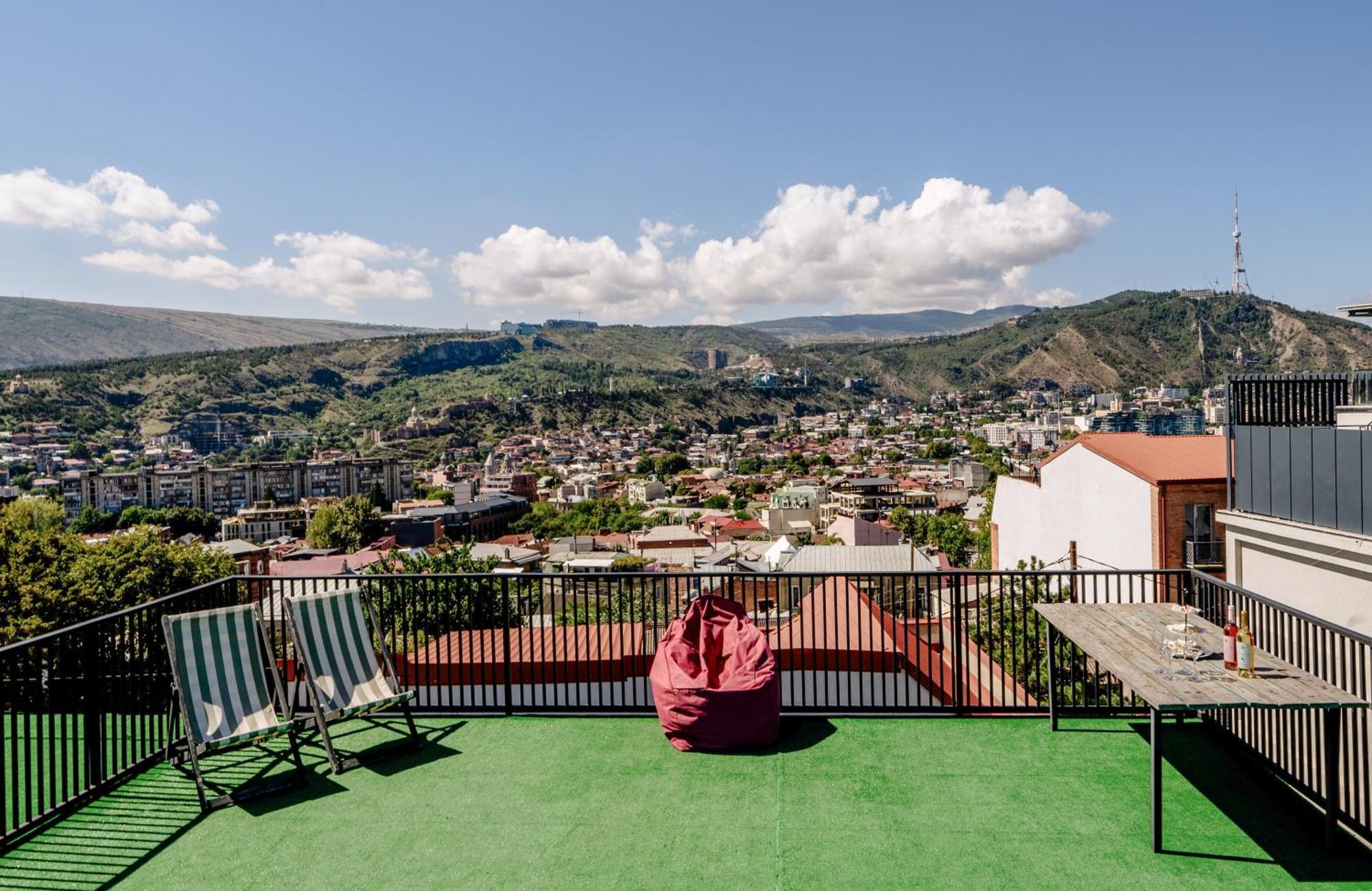 Hotel Tato & Coworking Space Tbilisi Exterior foto